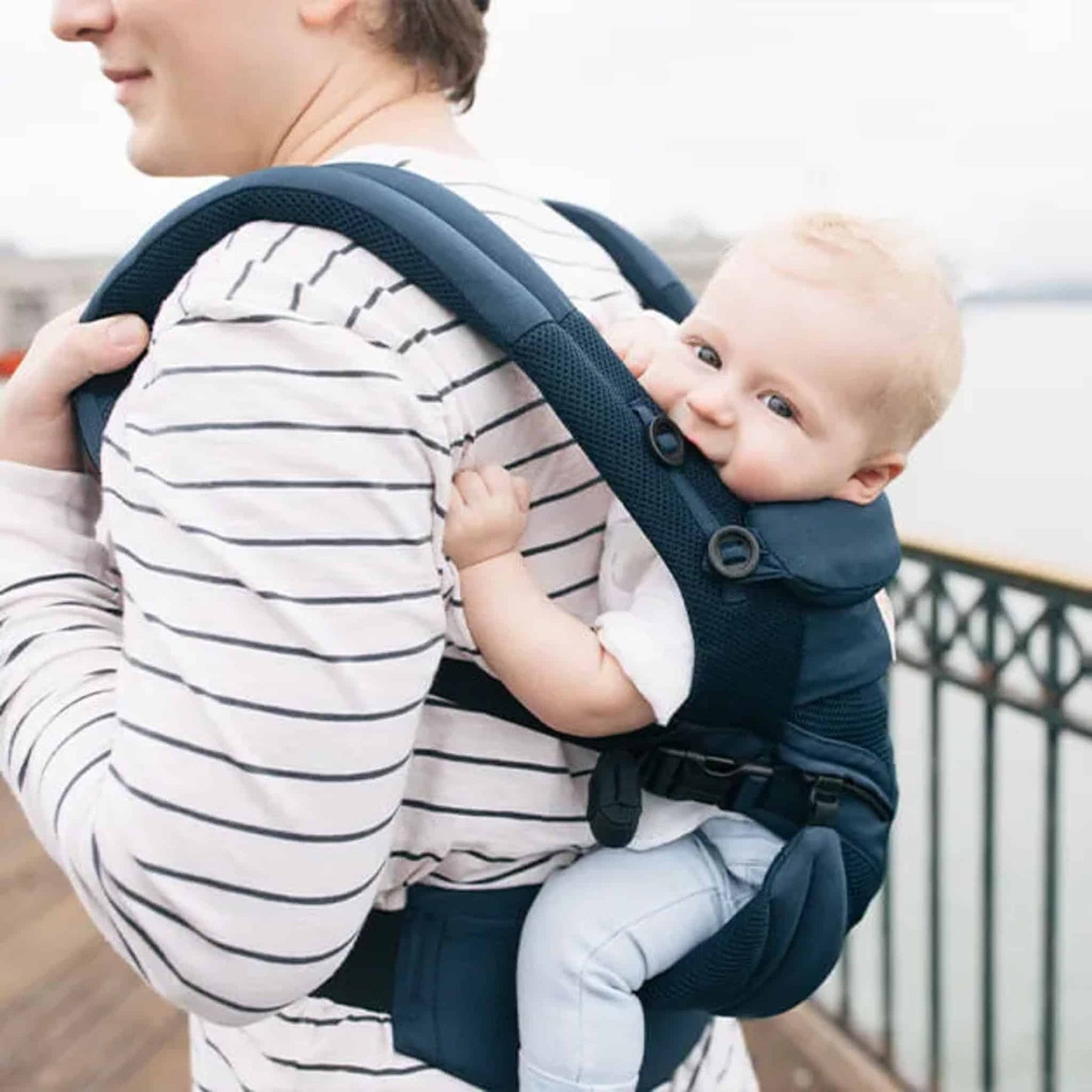 Ergobaby Omni Classic (Formally Omni360) All in One Baby Carrier Mesh Midnight Blue Lifestyle Back