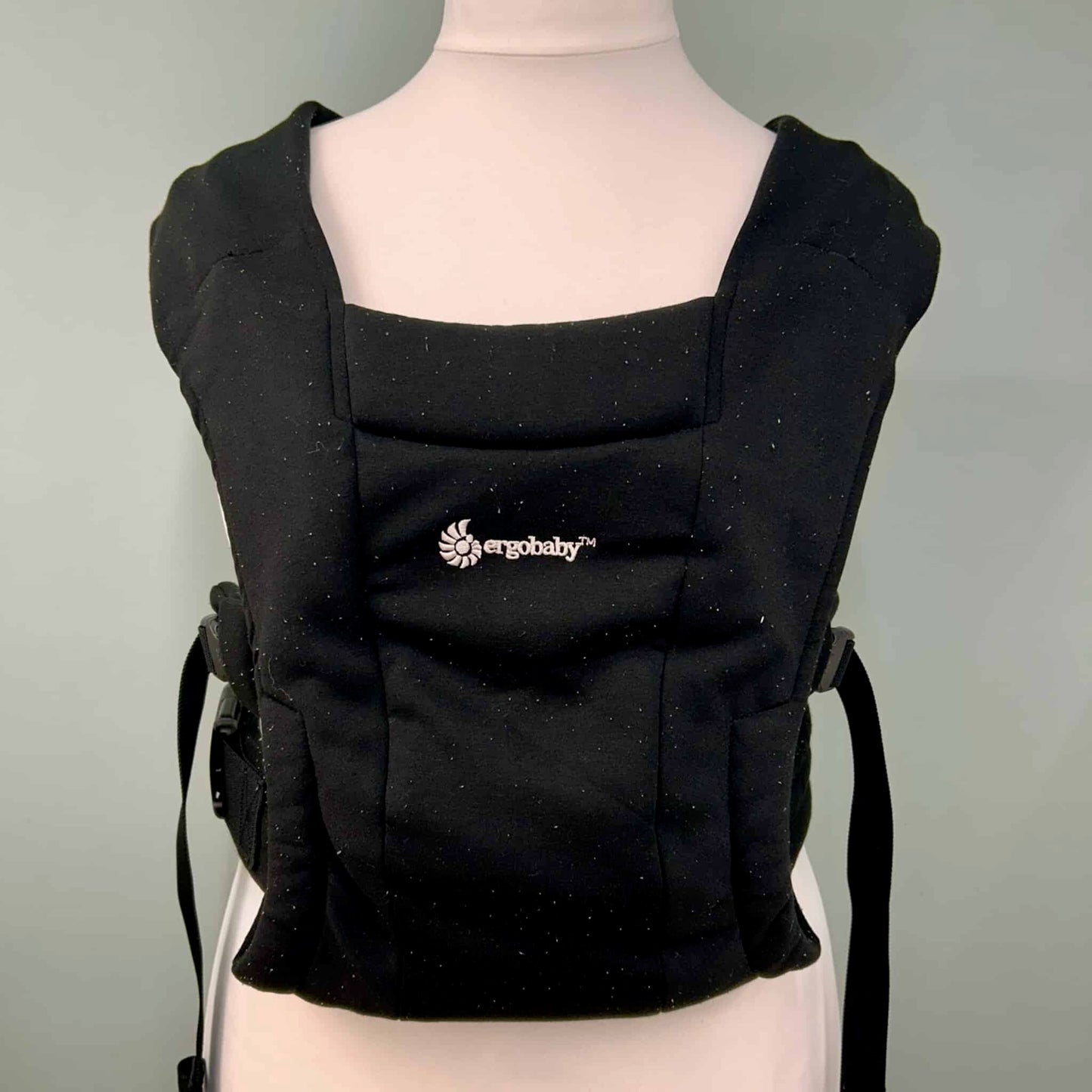 Ergobaby Embrace