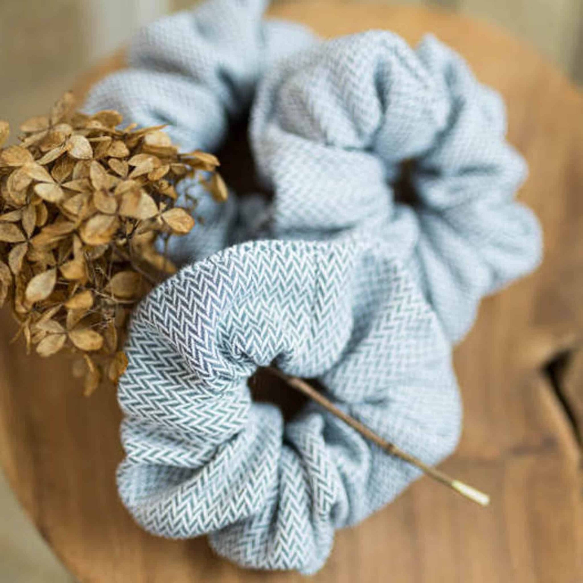 LennyLamb Hair Scrunchies Herringbone Grey