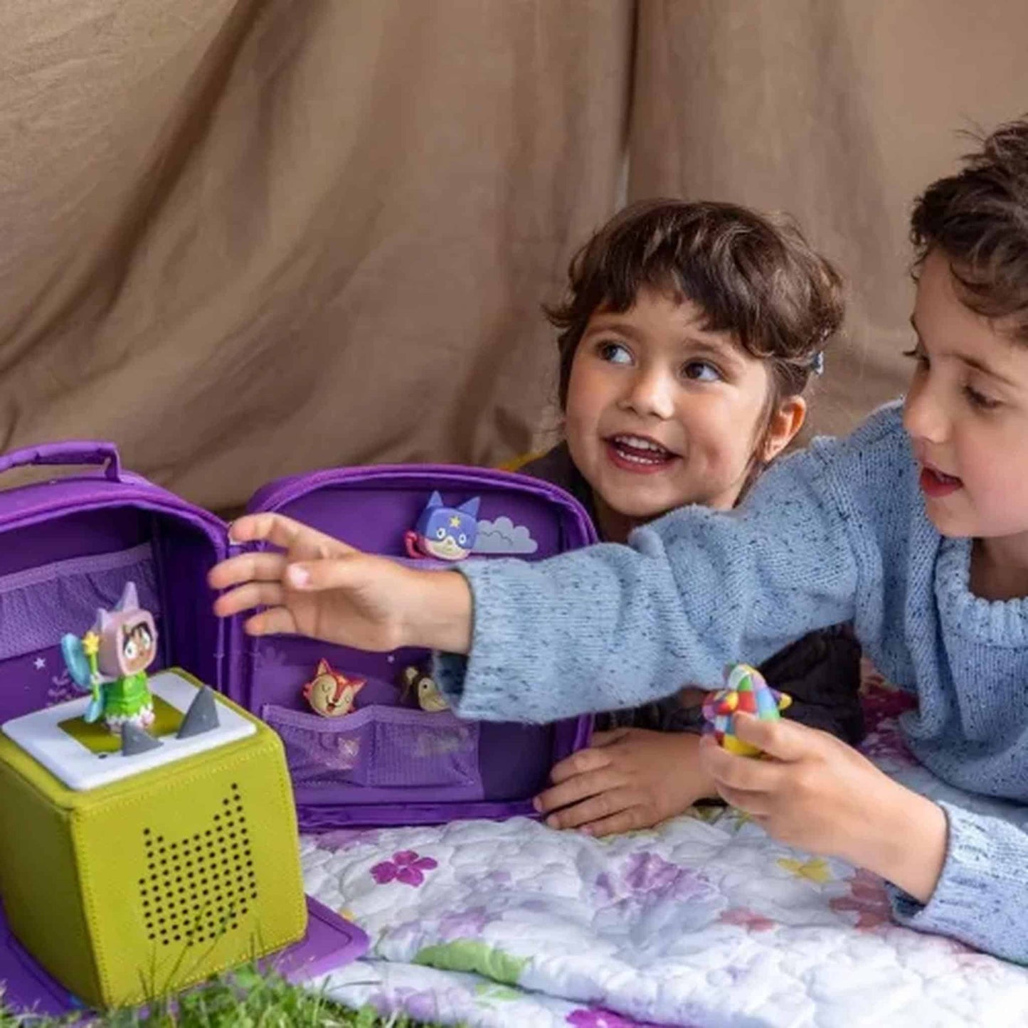 Tonies Carry Case Max Over the Rainbow Play