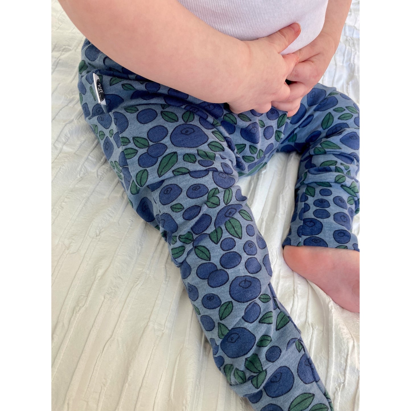 KJF Clothing Organic Leggings Blueberries 4