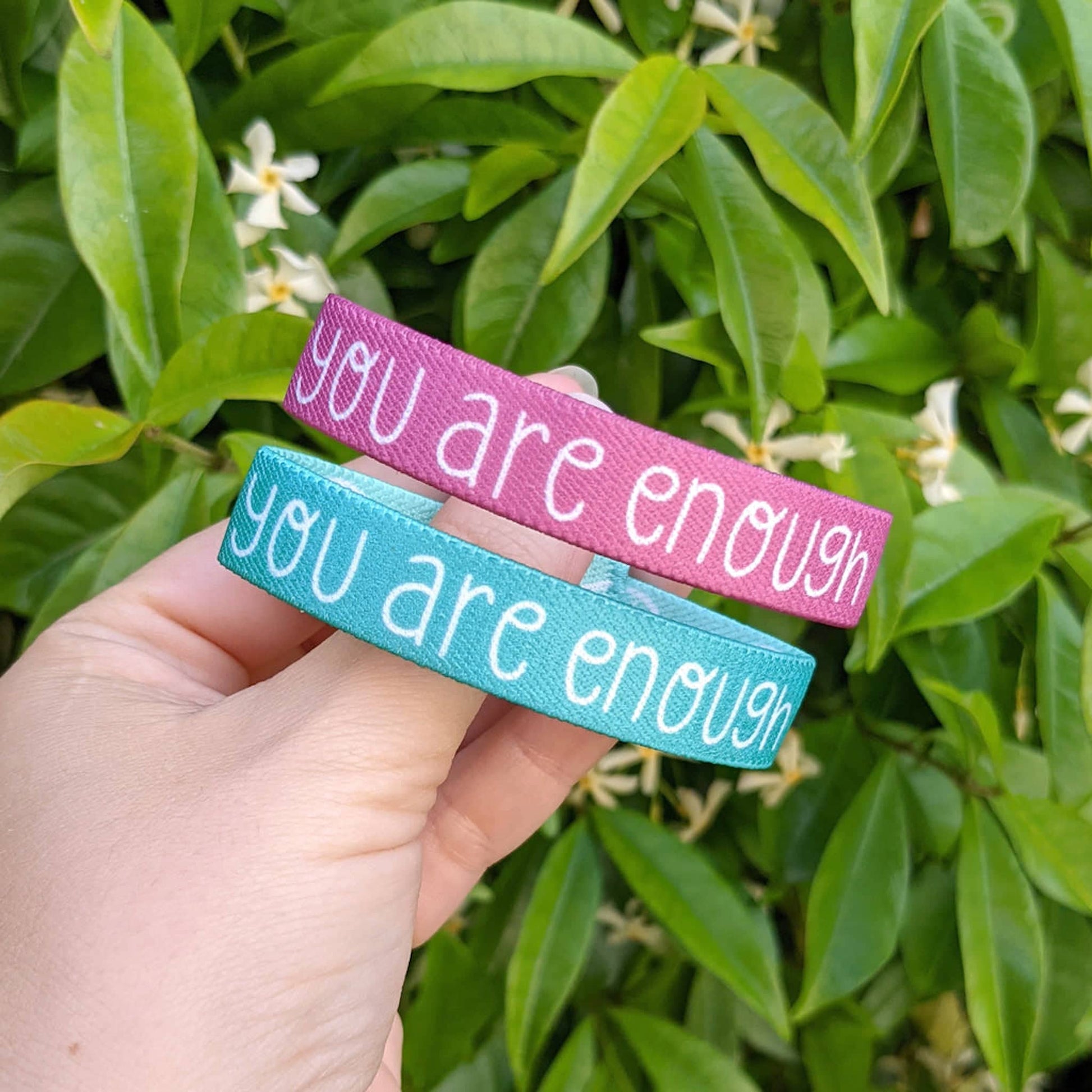 T & Belle Breastfeeding Clothing Clip 2