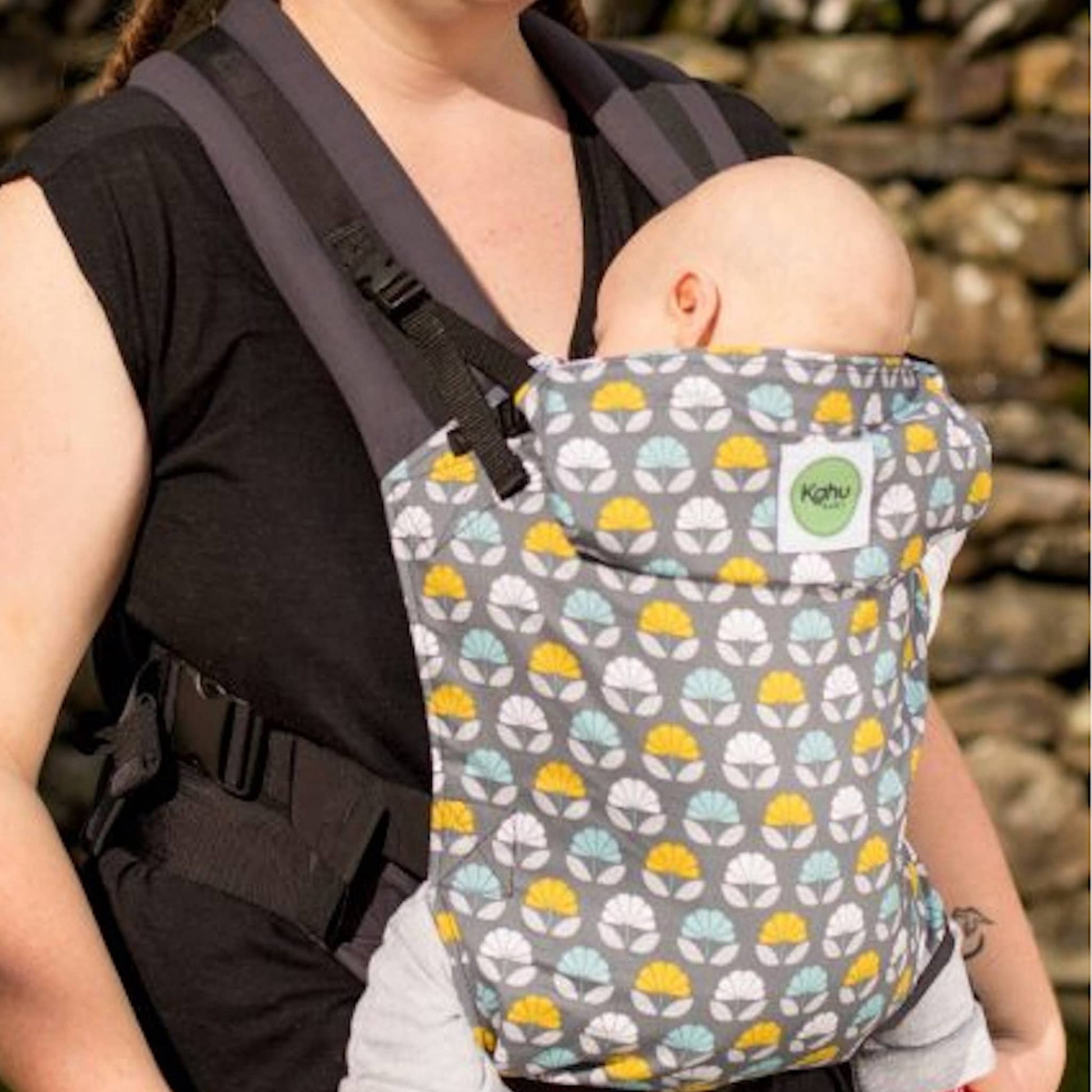 KahuBaby Baby Carrier Nesting Trees