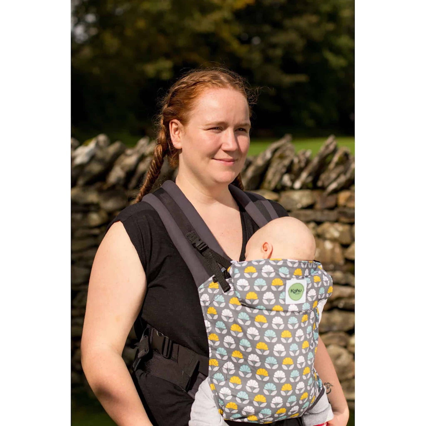 KahuBaby Baby Carrier Wearing